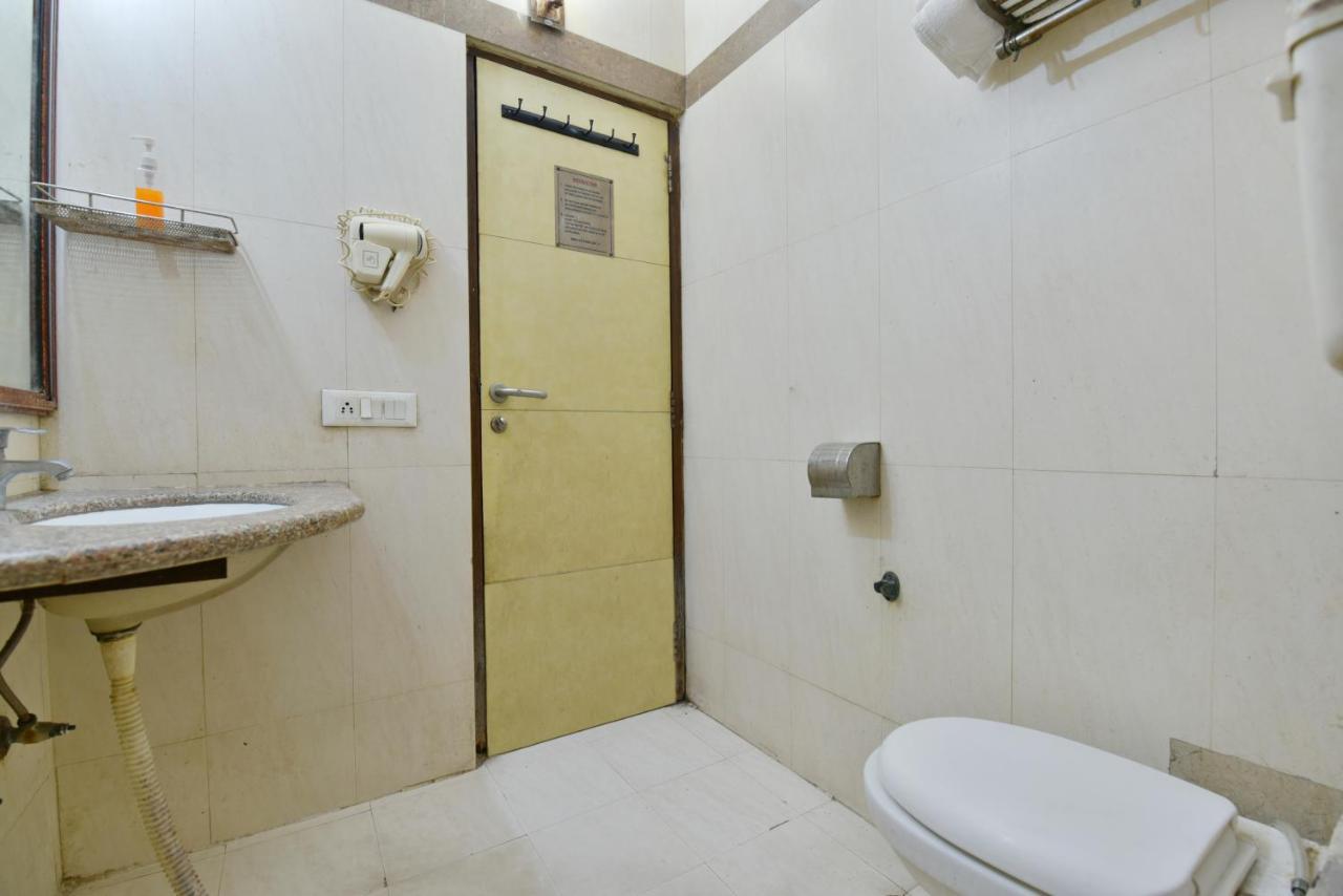 Hotel Revels By A1Rooms Nova Deli Exterior foto