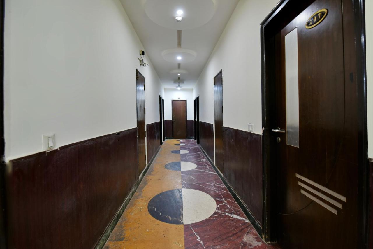Hotel Revels By A1Rooms Nova Deli Exterior foto